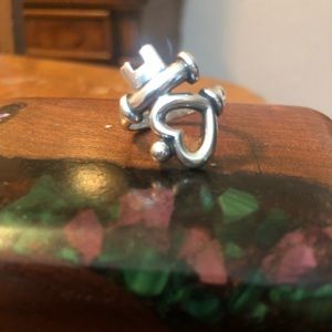 James Avery Key to my Heart ring